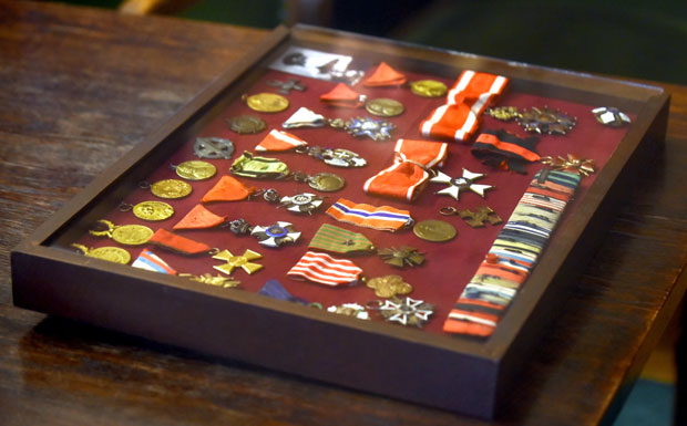 Поклонили вредно ордење САНУ: Албанска споменица, Орден Карађорђеве звезде, Орден Светог Саве...